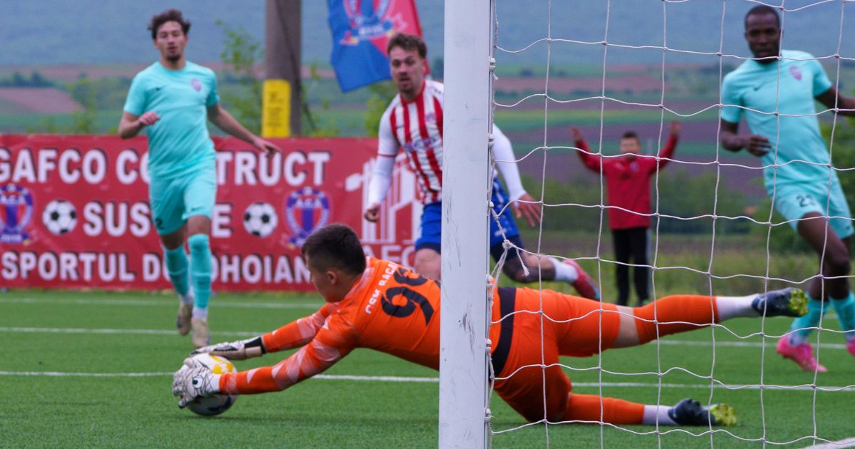 Gloria Ultra – CSM Bacău, scor 2-3: Spectacol și fotbal deschis în ultimul meci pe teren propriu